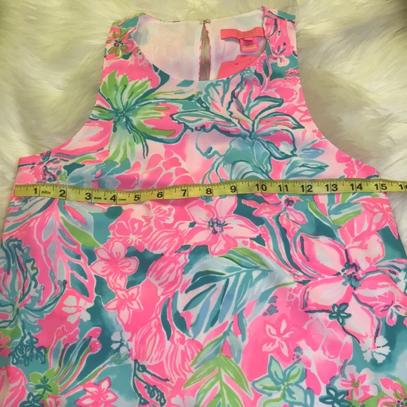Lilly Pulitzer Lyle Hot on the Scene Pint top - Picture 9 of 11